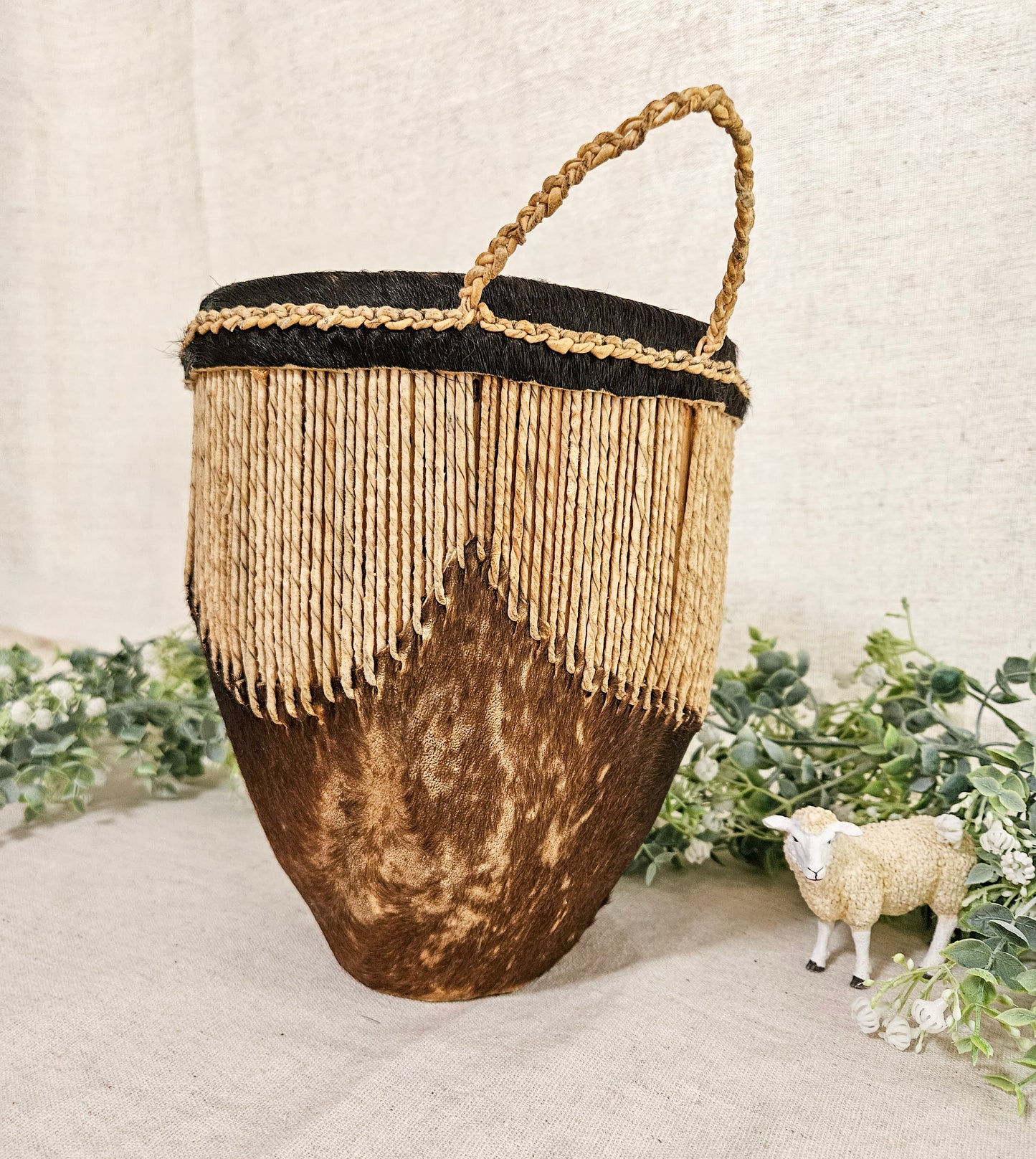 Vintage NAMUNJOLOBA UGANDA African Tribal Hide Small Drum No Rattle