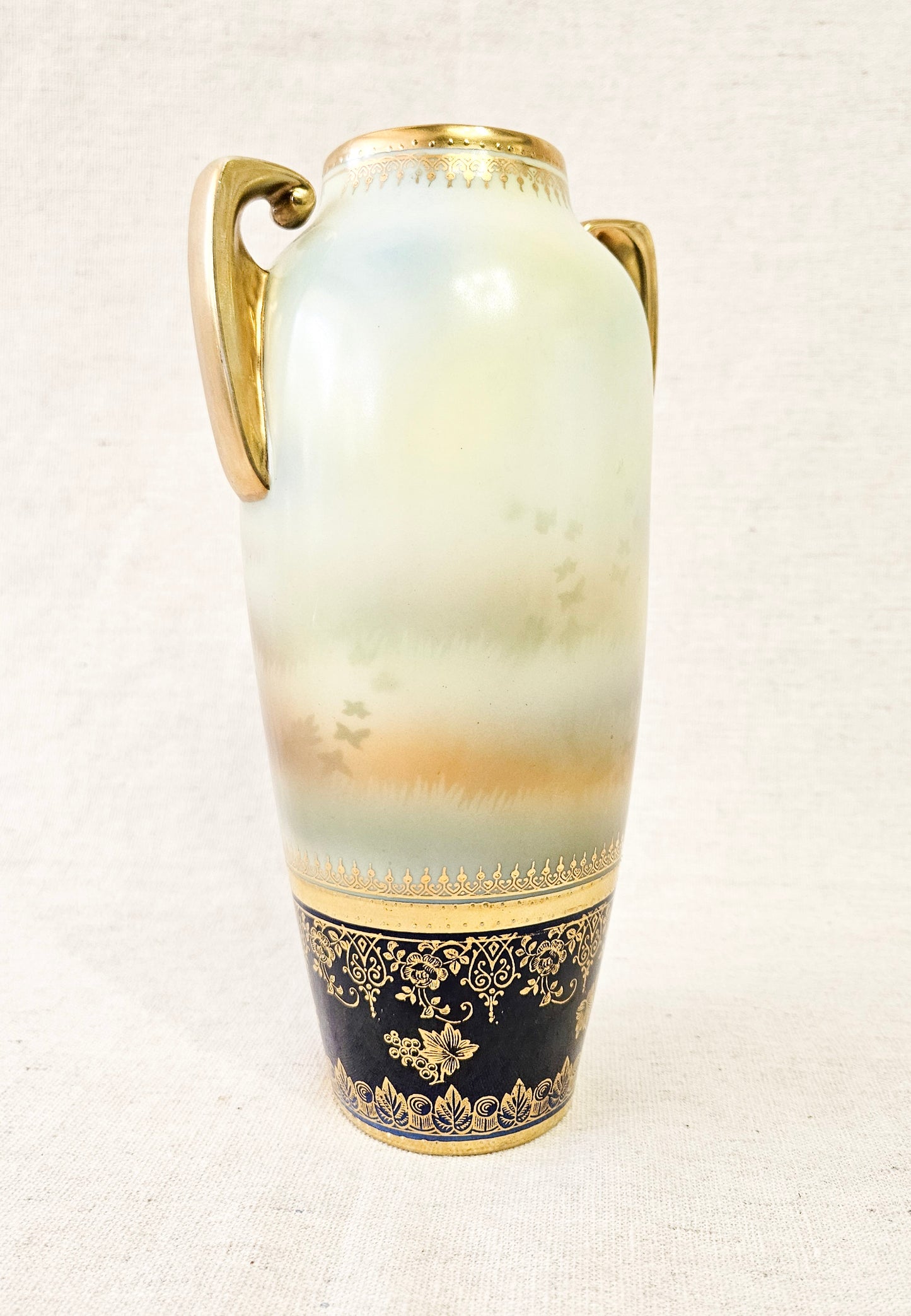 R.S. Suhl Vase Two Shepherdess in a Field