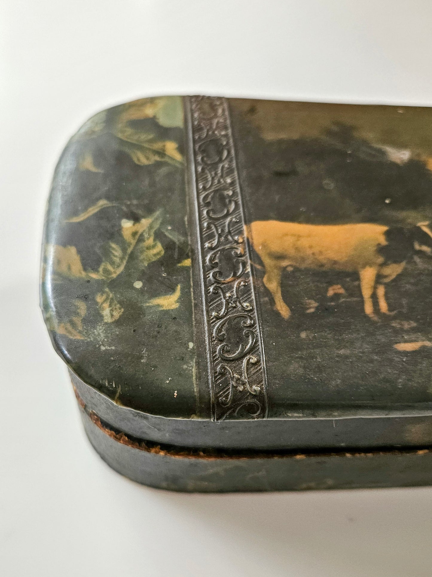 1800's Victorian Celluloid Necktie or Glove Box Cattle Scene