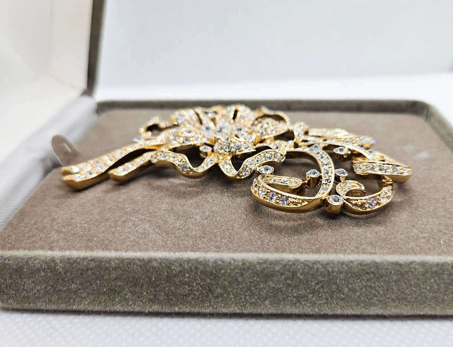Nolan Miller Sevilla Flower Brooch Gold-tone