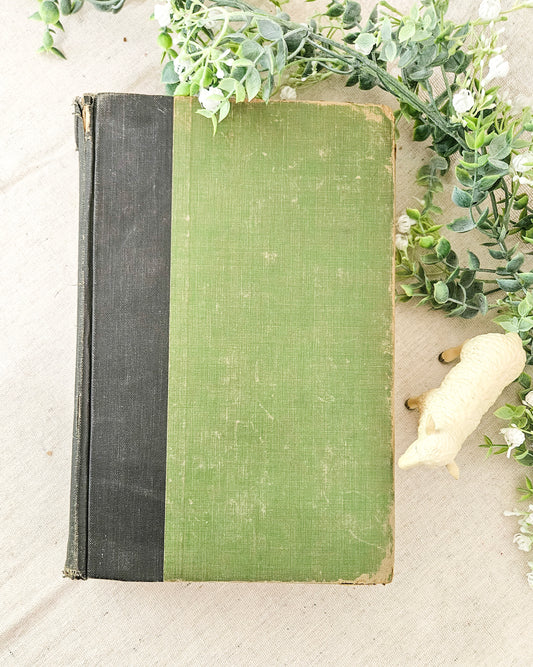 Vintage Decor Book - Green Black - Bernard Shaw