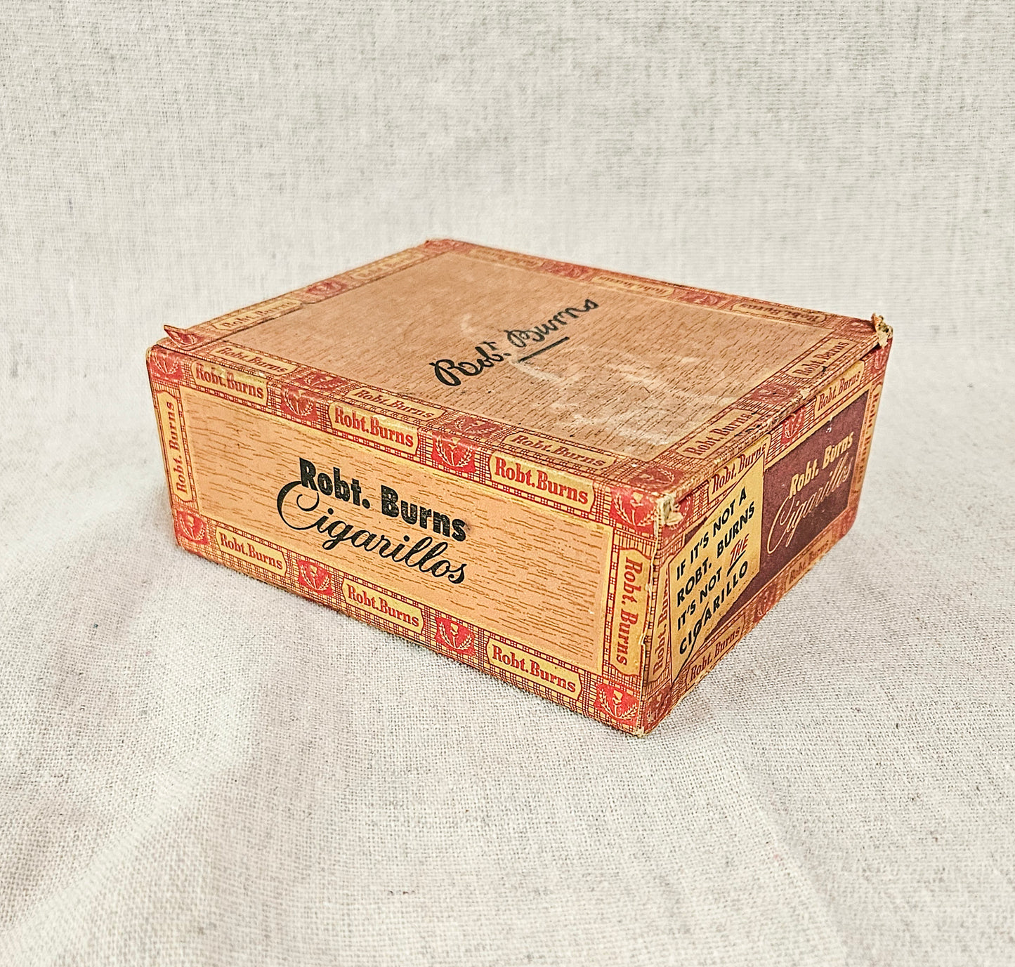 Vintage 1954 Robt. Burns Cigarillos box, General Cigar Co, Pennsylvania