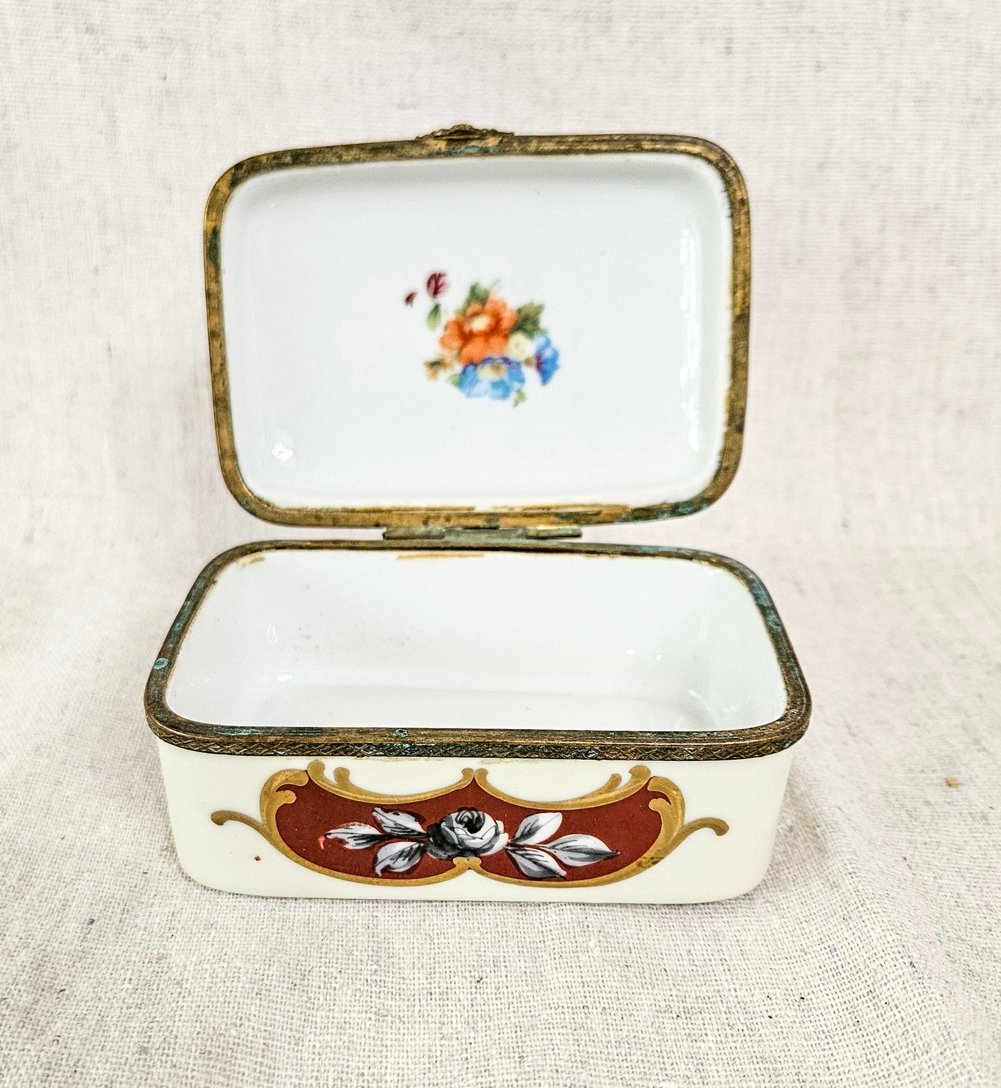 Antique Porcelain Jewelry Trinket Casket Box Hand Painted Made in France