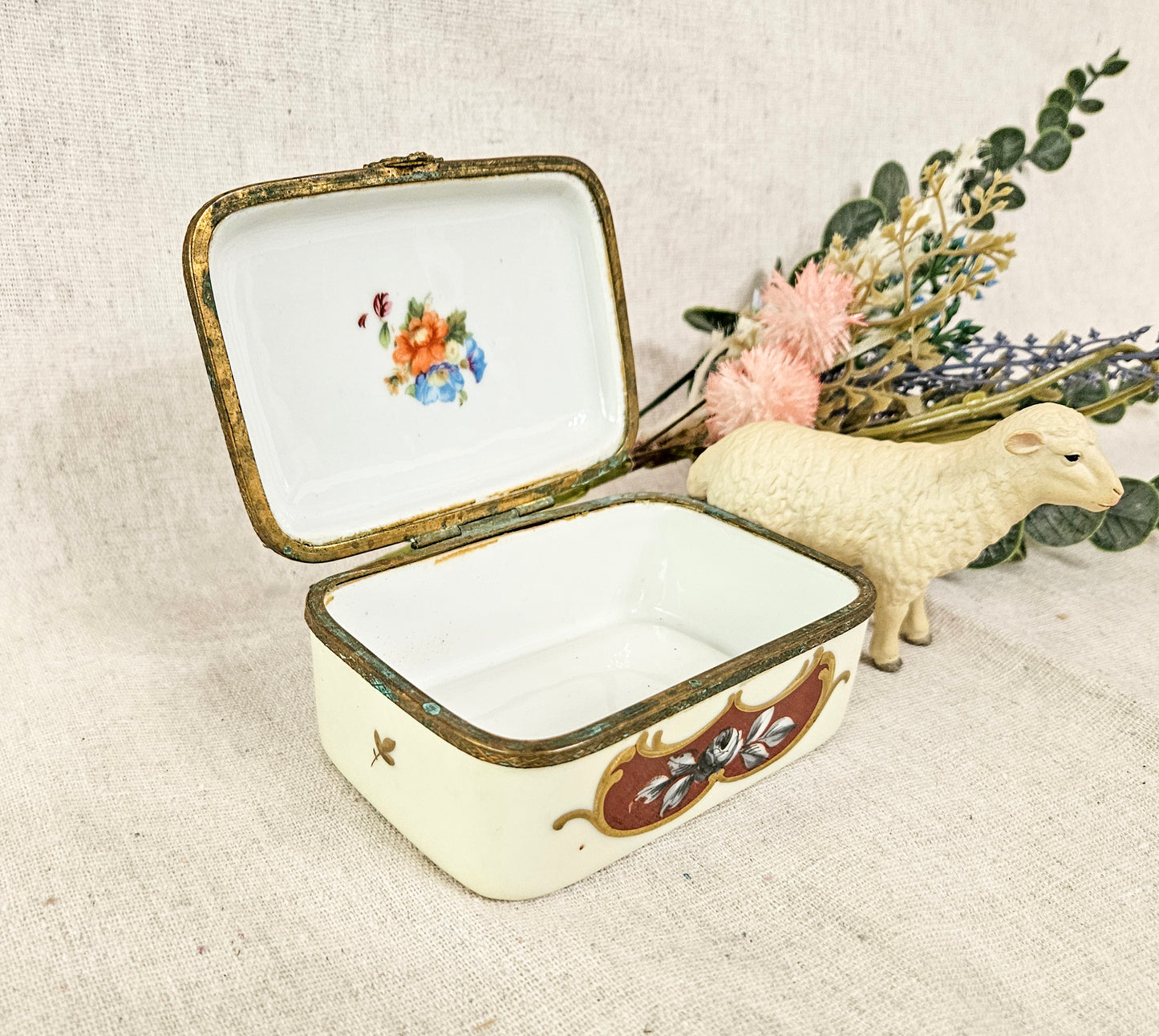 Antique Porcelain Jewelry Trinket Casket Box Hand Painted Made in France