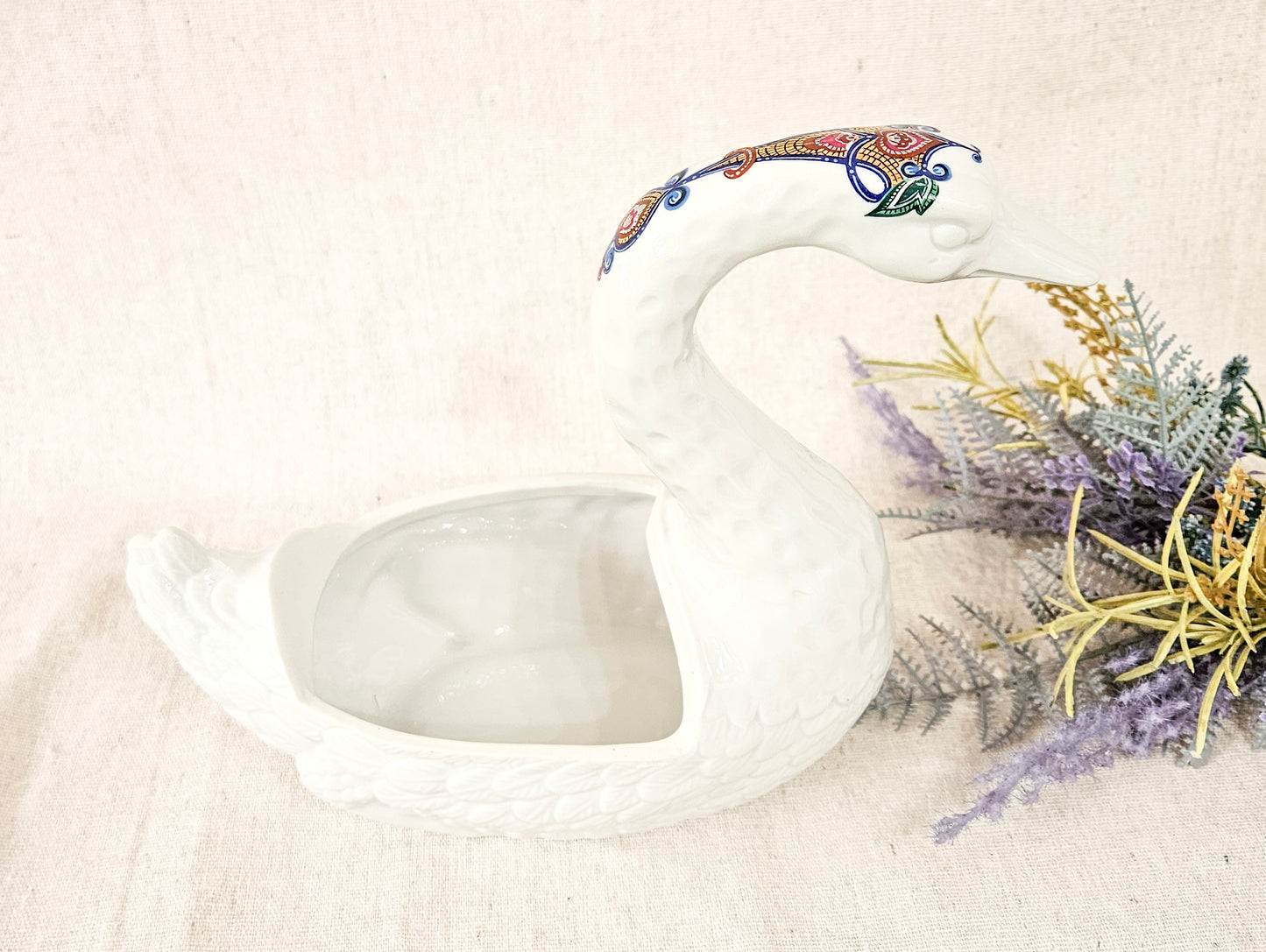 Elizabeth Arden Byzantium Swan Porcelain Planter