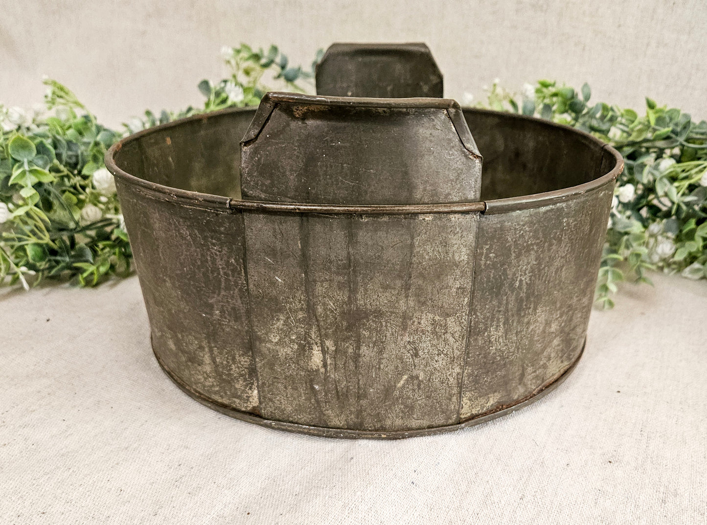 Early Tin Metal Cake Baking Pan