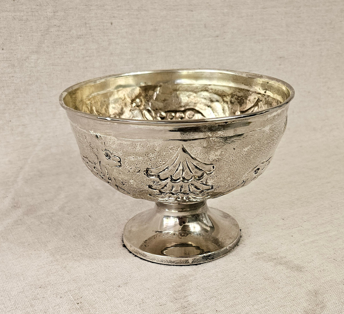 Vintage Silver Plate Repousse Christmas Pedestal Bowl Dish Reindeer Christmas Tree