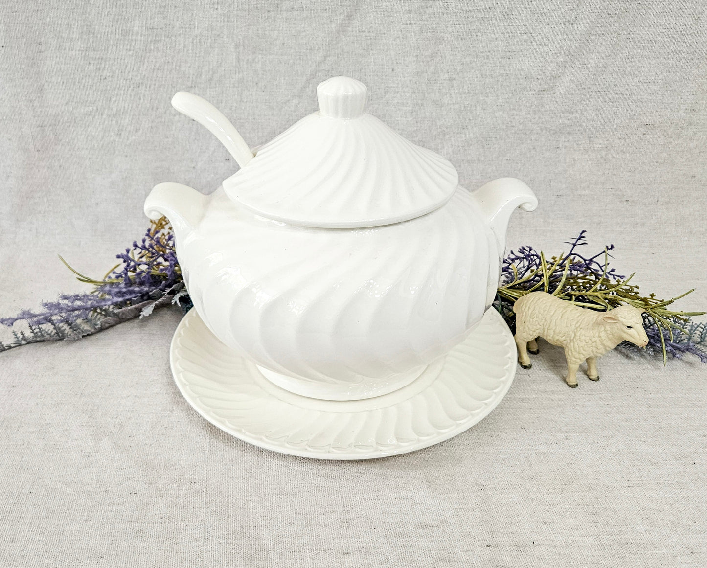 Japan Swirl Pattern Soup Tureen 4pc