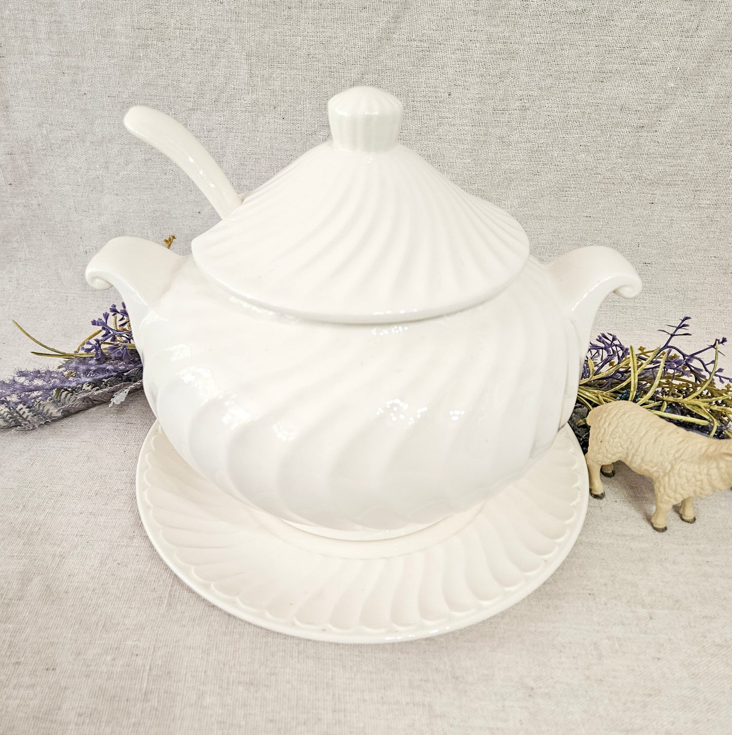 Japan Swirl Pattern Soup Tureen 4pc