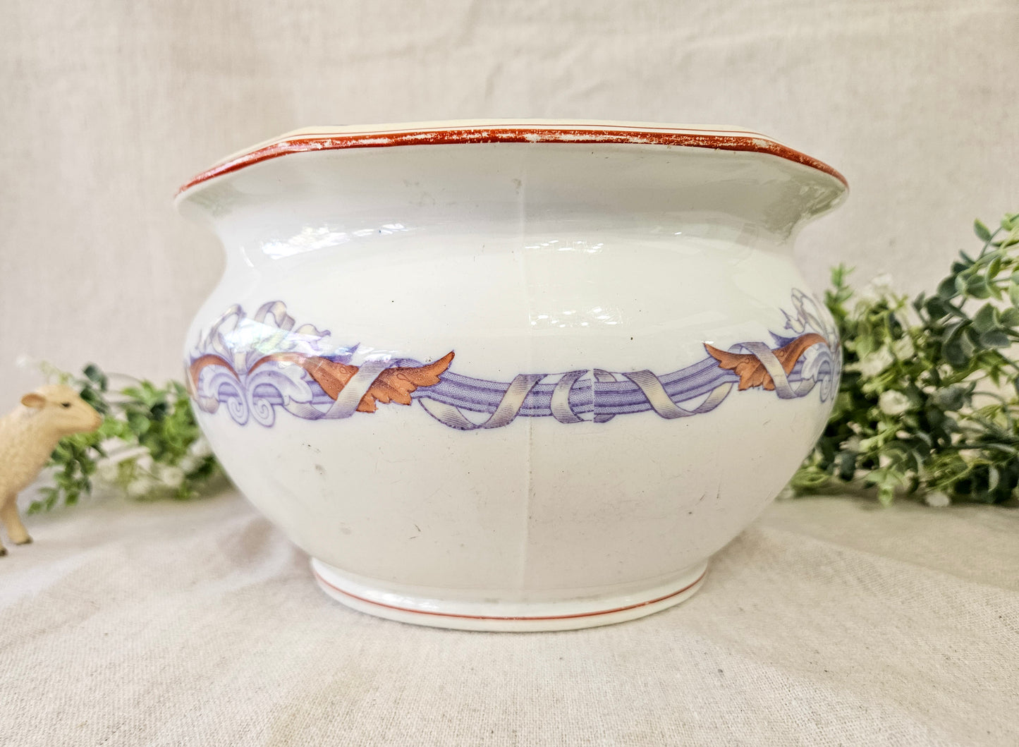 Early 19th Century Mandarin Petrus Regout Maastricht, Holland Chamber Pot